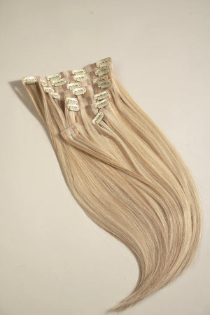 Sandy blonde 18” 150