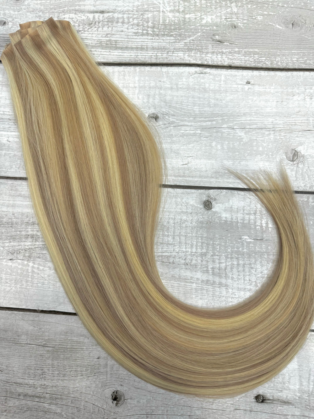 Sandy blonde 22” 220g