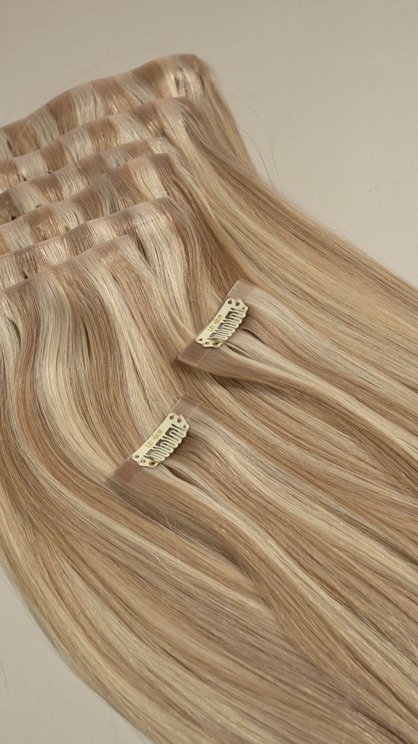 Sandy Blonde Invisi Fit Clips 22” – 220 g